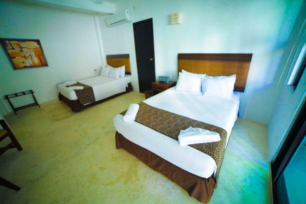 Siesta Fiesta Hotel Adults Only - 5Th Avenue Playa del Carmen Eksteriør billede